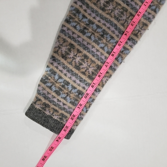 Vintage SKYR 100% Wool Nordic Fair Isle Gray Cardigan Sweater Size Small - Picture 7 of 8